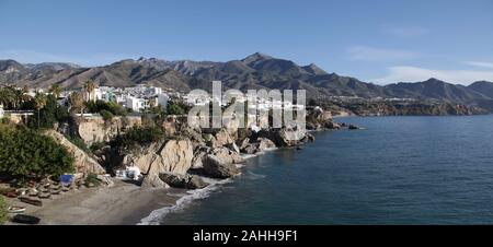 Charmant et paisible ville de Nerja sur la Costa del Sol en Espagne Banque D'Images