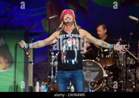 HUNTINGTON, NY - DEC 28 : Bret Michaels se produit en concert à l'extrême le 28 décembre 2019 à Huntington, New York. Banque D'Images