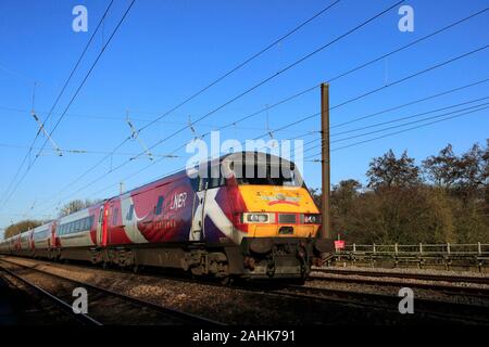 82205 Flying Scotsman LNER train, London et North Eastern Railway, East Coast Main Line Railway, Grantham, Lincolnshire, Angleterre, RU Banque D'Images