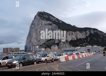 Frontière entre La Linea de Concepcion et Gibraltar Banque D'Images