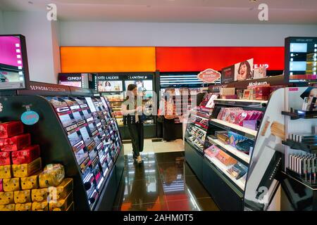 Singapour - avril 03, 2019 : interior shot de Sephora store à Singapour. Banque D'Images