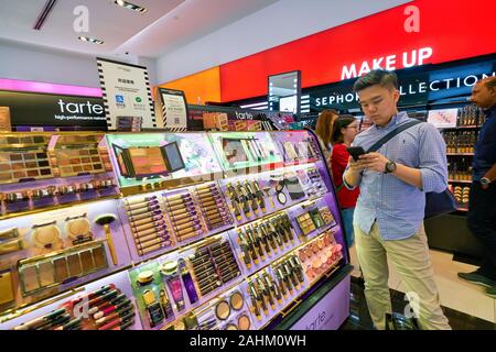 Singapour - avril 03, 2019 : interior shot de Sephora store à Singapour. Banque D'Images