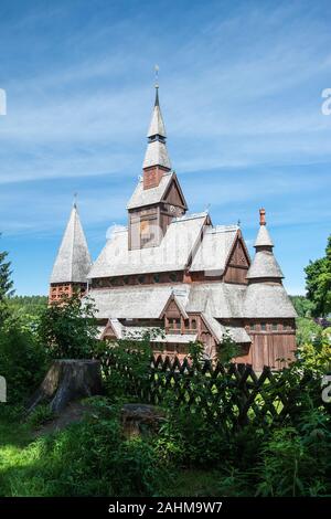 L'Église luthérienne Gustav Adolf est une église située à Hahnenklee, un arrondissement de Goslar, dans les montagnes du Harz, Allemagne. Banque D'Images