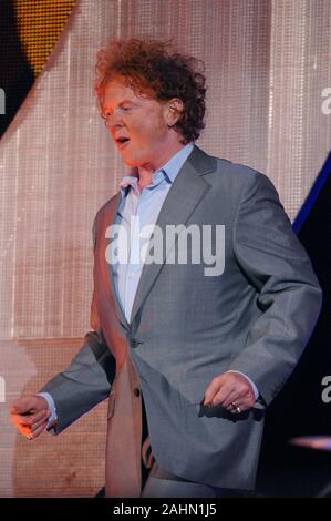 Vérone Italie 09/07/2007 : Mick Hucknall de Simply Red en concert au cours de l'événement musical Festivalbar '2007'. Banque D'Images