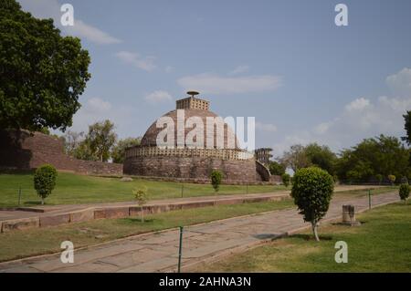 Sanchi Stupa, Sanchi, Madhya Pradesh, Inde. Banque D'Images