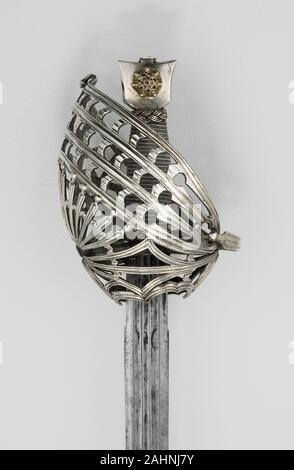 Basket-Hilted Schiavona (sabre). 1775-1800. Venise. L'acier, d'argent, bois, corail et Banque D'Images