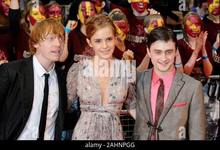 Rupert Grint, Emma Watson, Daniel Radcliffe. Première de "Harry Potter et le Prince de Sang-Mêlé", Odéon et Empire Leicester Square, Londres. UK Banque D'Images