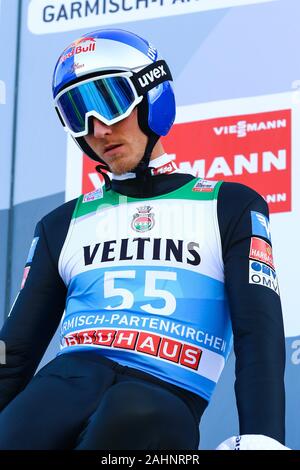 Garmisch Partenkirchen, en Allemagne. 31 Dec, 2019. Garmisch-Partenkirchen, Allemagne 31 décembre 2019 : 68ème Tournoi de quatre collines - Qualification - Garmisch-Partenkirchen Gregor SCHLIERENZAUER (AUT), action/seule image/| utilisée dans le monde entier : dpa Crédit/Alamy Live News Banque D'Images