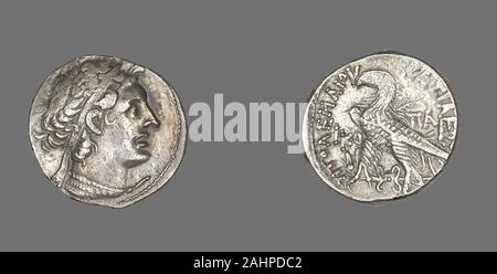 Le grec ancien. Tetradrachme (Coin) représentant le roi Ptolémée I. 53-52 av. J.-C.-B. L'Égypte. L'argent était à bout bloodline ptolémaïque quand Ptolémée XII a acheté sa place sur le trône. Ses pots-de-vin versés à Jules César, et d'autres généraux romains, a ouvert l'Égypte à l'ambition de Rome empire. Il était un chef faible, un ivrogne, et pas à la hauteur de ses alliés romains. À sa mort, il a insisté pour que son fils partager l'autorité avec sa soeur, la légendaire reine Cléopâtre VII, mais elle a rapidement disposé de son frère pour régner seul. Banque D'Images