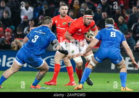 Le 28 décembre 2019, Cork, Irlande : Billy Holland au Pro 14 match - Munster Rugby contre Leinster Rugby match à Thomond Park Banque D'Images