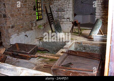 France, Bretagne, Comanna, Les Moulins de Kerouat, 1619 village monastique de tannage des peaux, fraisage, Stone Mills, grains, Banque D'Images