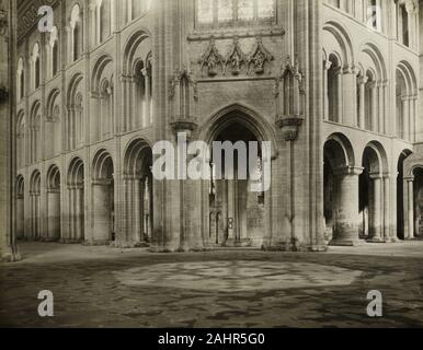 Frederick H. Evans. Cathédrale d'Ely en octogone nef et transept nord. 1886-1896. L'Angleterre. Diapositive Banque D'Images