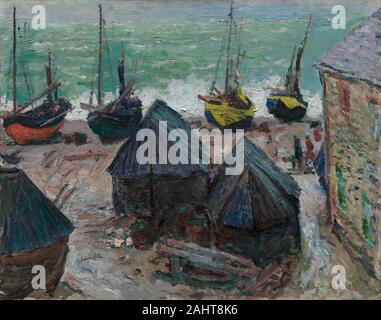 Claude Monet. Bateaux sur la plage à Étretat. 1885. La France. Huile sur toile par le milieu des années 1880, Claude Monet avait pris ses distances à partir de la ville moderne, à la recherche de sujets paysage dans diverses régions de France à la place. La ville normande d'Étretat était célèbre pour ses falaises, rochers et maisons d'été à la mode, mais des bateaux sur la plage à Étretat montre aucune de ces sites familiers. Contraints à l'intérieur par mauvais temps, Monet a peint cette vue étroite de la plage depuis sa chambre à l'Hôtel Blanquet, où il est resté de mi-octobre à mi-décembre 1885. Dans une lettre à sa future épouse, il a noté tha Banque D'Images