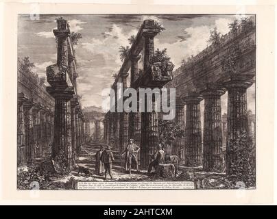 Giovanni Battista Piranesi. Vue sur les vestiges des deux rangées de colonnes dans le temple de Neptune, qui à l'origine] [les colonnades formées le long des côtés de la cella, et appuyé la partie supérieure de la toiture, de différentes vues de Paestum. 1778. L'Italie. Gravure sur papier vergé ivoire Banque D'Images