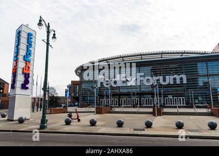 Memphis, TN / USA - 28 décembre 2109 : FedEx Forum au centre-ville de Memphis, TN. Accueil à la NBA Memphis Grizzlies, Université de Memphis basket-ball et Nu Banque D'Images