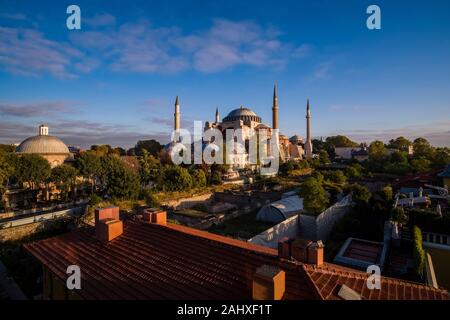 Sainte-sophie, Ayasofya, ancienne Cathédrale chrétienne orthodoxe grecque, plus tard, une mosquée et maintenant un musée Banque D'Images