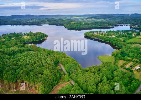 France, Bourgogne, Nièvre (58), Parc du Morvan, le lac des Settons Banque D'Images