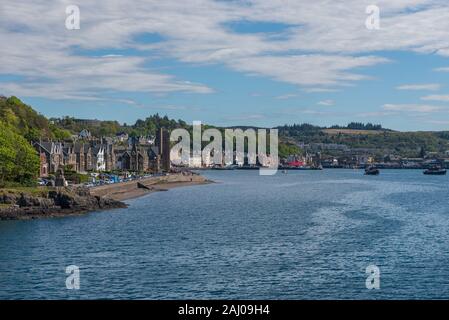 Vu depuis le front de mer d'Oban Ferry Calmac Banque D'Images