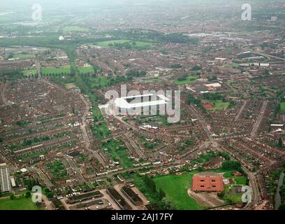 Une vue aérienne de la ville de Coventry Highfield Road terrain de football en 1994, West Midlands, Royaume-Uni Banque D'Images