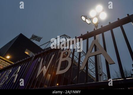 1er janvier 2020, The Hawthorns, West Bromwich, Angleterre ; Sky Bet Championnat, West Bromwich Albion v Leeds United : Le West Bromwich Albion gates à l'extérieur de l'aubépines Crédit : Simon Whitehead/News Images Banque D'Images