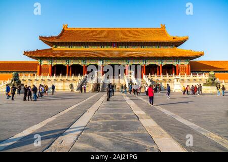 Vue à l'intérieur de la Cité interdite au coucher du soleil, l'UNESCO, Dongcheng, Beijing, République populaire de Chine, l'Asie Banque D'Images