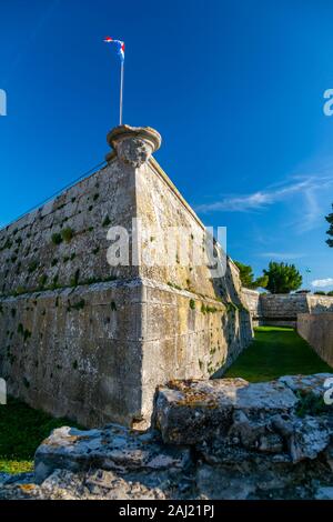 Vue sur la forteresse vénitienne, Pula, Istrie, Croatie Adriatique, comté, Europe Banque D'Images