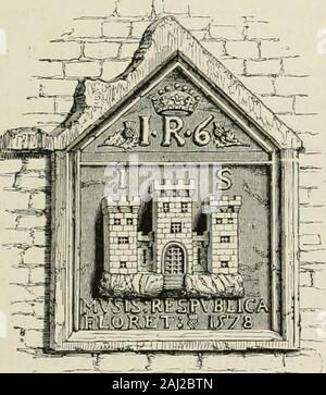 Cassell's old et new Edinburgh : son histoire, ses gens, ses lieux et place de .. Il a été bientôt disco-vered que le malcontentswould easilysubdued pas ainsi, et qu'elles n'ont autant d'éliminés le toresist les autorités municipales comme alreadydisdainfully ils avaient rejeté les conseils et commandes de leur excellent précepteur. Par ordre de la provost, ^Villiam peu, theprincipal porte était en pièces battues, le schoolentered, et les spécialistes ont été impressionnés, thoughfire-armes de toutes sortes, d'épées, andhalberds ont été trouvés en leur possession ; mais insuch lawless en justice le garçons seulement l'imi Banque D'Images