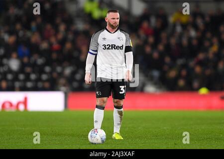 DERBY, ANGLETERRE - 2 janvier Wayne Rooney (32) de Derby County au cours de la Sky Bet Championship match entre Derby County et Barnsley au Derby Pride Park, le jeudi 2 janvier 2020. (Crédit : Jon Hobley | MI News) photographie peut uniquement être utilisé pour les journaux et/ou magazines fins éditoriales, licence requise pour l'usage commercial Crédit : MI News & Sport /Alamy Live News Banque D'Images