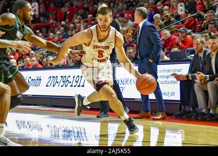 2 janvier 2020 : Western Kentucky Hilltoppers Camron garde la justice (5) DRIBBLE la balle lors d'un match de basket-ball de NCAA entre la North Texas Mean Green et l'WKU Hilltoppers à E.A. Diddle Arena à Bowling Green, KY (Crédit photo : Steve Roberts.CSM) Banque D'Images