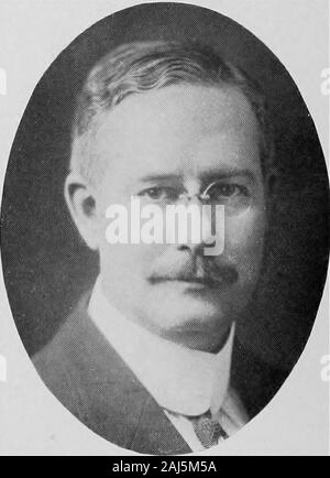 Empire state notables, 1914 . PROF. C. G. BOGERT Irofcssor Illiaca de droit, N. C. PROF. EVERETT W. OLMSTED prof, j'^angiiages romaine de littérature et tfniversily Xlliaca Cornell, N. Y, Notadi^J Empire tate.es éducateurs 405 Banque D'Images