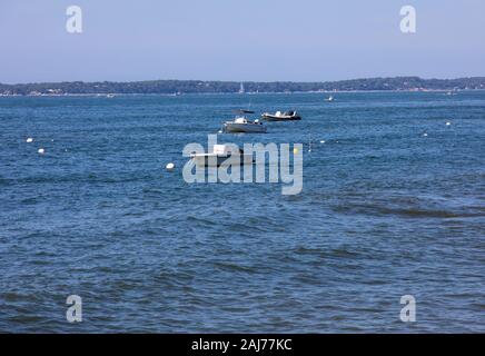 Arcachon, France - 10 septembre 2018 : bateaux amarrés dans la baie d'Arcachon, Gironde, France Banque D'Images