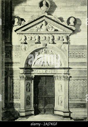 La Chartreuse de Pavie . ut attribuer à une autre les principaux traits des por-duchesses qui se trouvent dans lentablement,and élégantes parures mêlent une remarque de raffi nement-mondain aux austères figures de moines et auxsujets religieux que nous venons de voir sur la porte dulavabo. Les profils de Blanche Marie Visconti, Béatrix de dEsté,de Bone de Savoie et dIsabelle dAragon, salternent,dans la frise, avec des têtes de séraphins defaçon exécutées quelque peu presuntuoso ; aux extrémités du fronton,médaillons in two, nous voyons Antoinette Malatestaet Beatrix de Tenda ; au faîte, le buste Banque D'Images