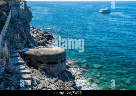 Monterosso al Mare est une commune de la province de La Spezia. C'est l'un des cinq villages de Cinque Terre. Il est situé au centre d'un petit natu Banque D'Images