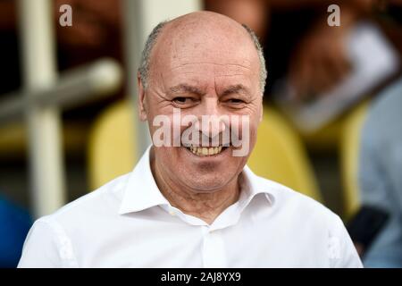 Lugano, Suisse. Juillet 14, 2019 : Giuseppe Marotta, l'Internazionale FC Sport PDG, sourit avant de l'avant-saison friendly match de foot entre FC Lugano et FC Internazionale. Internazionale FC 2-1 sur le FC Lugano. Credit : Nicolò Campo/Alamy Live New Banque D'Images