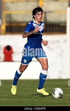 Mantoue, Italie. 10 août, 2019 : Sandro Tonali de Brescia Calcio en action lors de la pré-saison match amical entre Brescia et Real Valladolid CF. Brescia 2-1 sur le Real Valladolid CF. Credit : Nicolò Campo/Alamy Live News Banque D'Images