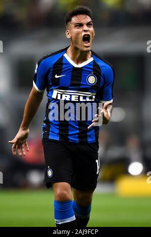 Milan, Italie. 26 août, 2019 : Lautaro Martinez de l'Internazionale FC réagit au cours de la série d'un match de football entre l'Internazionale FC et l'US Lecce. Internazionale FC a gagné 4-0 sur nous Lecce. Credit : Nicolò Campo/Alamy Live News Banque D'Images