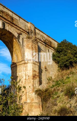 Arroyo Aquaduct de Don Ventura, la province de Malaga, Espagne Banque D'Images