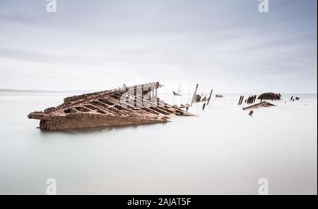 L'épave d'un cargoship Allemand Werner Kunstmann 'SS' sur Goswick Sands, dans le Northumberland. Banque D'Images