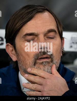 Derby, Royaume-Uni. 09Th Jan, 2020. Derby County Manager Phillip Cocu pendant le match de championnat entre Sky Bet Derby County et Barnsley à l'IPRO Stadium, Derby, Angleterre le 2 janvier 2020. Photo par Andy Rowland. Credit : premier Media Images/Alamy Live News Banque D'Images