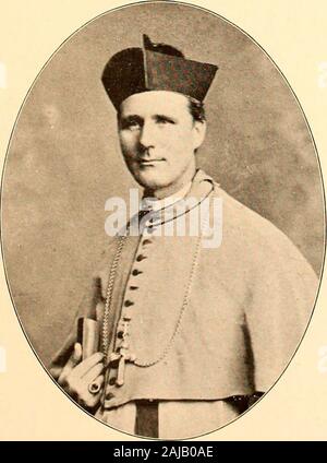 SHC 1830-1905 . Très Rév. d. manuCY, d. d.. Très Révérend J. OSULLIVAN, D. D. Spring Hill College. 99 Manucy Bishop était un homme d'apprentissage variées, de zèle sans bornes et du travail,de la vie pure et sans tache et de caractère, à la fois fidèle à son Eglise et à hiscountry. Il a toujours manifesté un amour sincère tor son ancienne Alma /l'eau. Il hisdeath sur la gauche vers le collège sa bibliothèque comprenant plus de mille volumes. Droit de REV. Jérémie OSULLIVAIM, D.D., quatrième Évêque de MOBILE. Jérémie était OSulIivan Kantuik à né en 1844, dans le comté de Cork, Irlande. À l'âge de anearly il avait l'intention de se consacrer à l'église et Banque D'Images