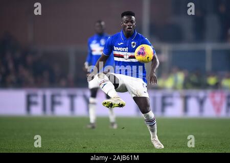 Gênes, Italie - 14 Décembre, 2019 : Ronaldo Vieira de UC Sampdoria en action au cours de la série d'un match de football entre Gênes et l'UC Sampdoria de CFC. UC Sampdoria Gênes 1-0 remporté plus de CFC. Credit : Nicolò Campo/Alamy Live News Banque D'Images