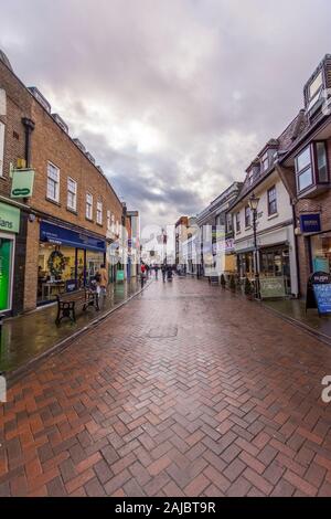 Vue sur le centre commercial Royal Windsor en Angleterre. Banque D'Images