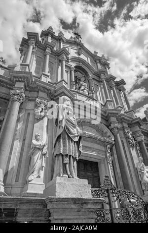 Catania - Le portail baroque de la Basilique di Sant'Agata. Banque D'Images