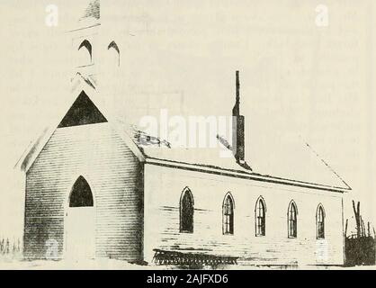 Souvenir de la mission indienne Béthanie . avait un bon garçon à la recherche du nom de Tom, qui était d'environ neuf ans. Après avoir plaidé à intervalles réguliers, à chaque fois que l'occasion de permettre, pendant presque un an, nous avons réussi à obtenir en dernier dans notre école. theboy Je me souviens comme si c'était aujourd'hui que stal-indien d'une valeur figurant à l'école, avec ce superbe, noir-ex ed garçon, vêtu de la tête aux pieds de vêtements en peau de daim, et hiscue. joliment tressé, pendent l'arrière de sa tête. (Allthese les Indiens, hommes et garçons, portaient le cue. L'ancien super-stition était toujours en vigueur qu'un homme qui avait perdu son cue,en d'autres mots avaient Banque D'Images