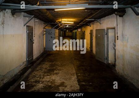 Intérieur de Berlin-Hohenschonhausen Memorial, ancienne prison de la Stasi la police d'état au cours de l'époque communiste. Banque D'Images