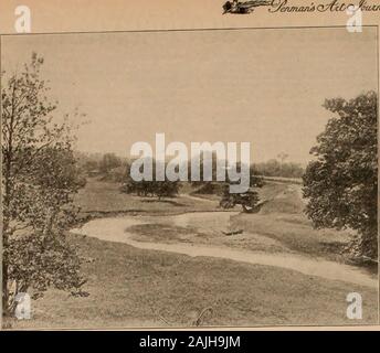 La Penman's Art Journal . de M. Rider, appuyé par M. Webster, qui thoconstitution est suspendu et le Secrétaire réalisé à castthe vote pour les nouveaux membres : A. J. Scarborough, lycée de garçons. Brooklyn, N. Y. W. J. Solly. L'École de Peirce, Philadelphie, Pennsylvanie L. M. Oelsen Heffley, École de Commerce. Brooklyn, N. Y. M. R. E. Dodge, Teachers College, New York. C. C. Gaines, Poughkeepsie, N. Y. W. H. Sadler, Sadlers Business College. Baltimore (MD), Mlle Alice Bien ?, Prod'Business College, Stamford, J. D. Houston, l'école secondaire. New Haven, Conn., Mme Arthur Cooper, 101 East Street, la mis Banque D'Images