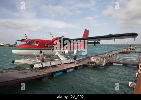 Mauvais temps à la mise à la terre tous les hydravions aéroport de Malé, Maldives, océan Indien, Décembre 2013 Banque D'Images