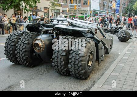 Moto Batpod batmobile et utilisé dans la suite de Batman The Dark Knight, visiter la ville de Toronto pour une campagne de promotion. Banque D'Images