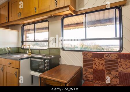 Une cabane de bergers de mobile home, Medstead, Alton, Hampshire, Angleterre, Royaume-Uni. Banque D'Images