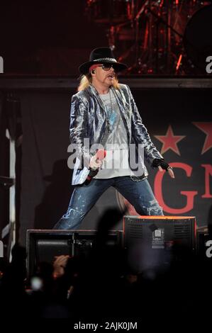 Milano Italie 05 septembre 2010 : concert live de Guns N' Roses au Mediolanum Forum d'Assago : Guns N 'Roses chanteur Axl Rose pendant le concert Banque D'Images